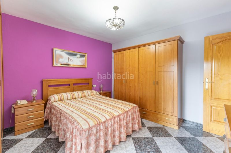 Foto f8c39899-efeb-4e27-9a77-35aaab1a7ab5. Pis a Barrio de Zaidín Granada