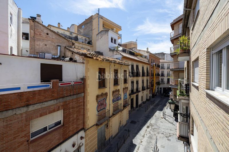 Foto 0157f2c3-6b33-4721-82fa-7f44ce4386be. Pis amb calefacció a Centro - Sagrario Granada