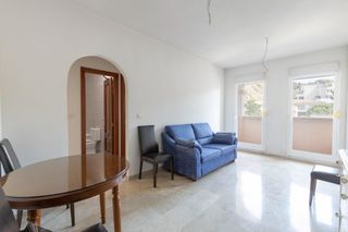Àtic  Avenida de la sierra nevada. Descubre esta magnífica vivienda situada en una de las zonas más
