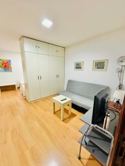 Miete Studiowohnung  Calle cárcel baja. Disponibilidad inmediata estudio en pleno centro de granada junt