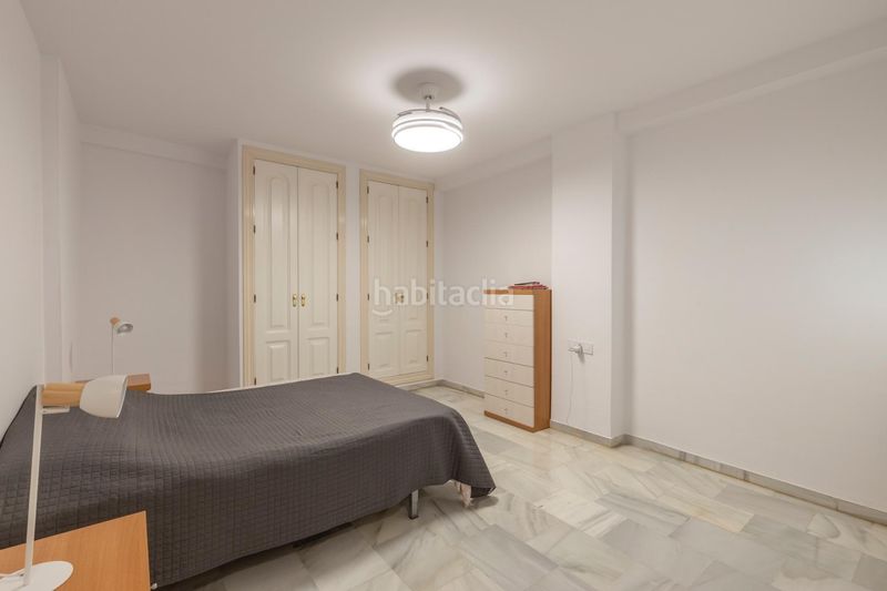 Foto ec10e7f8-e579-4efa-a762-4d8e306f65df. Pis amb calefacció a Angustias - Chana - Encina Granada