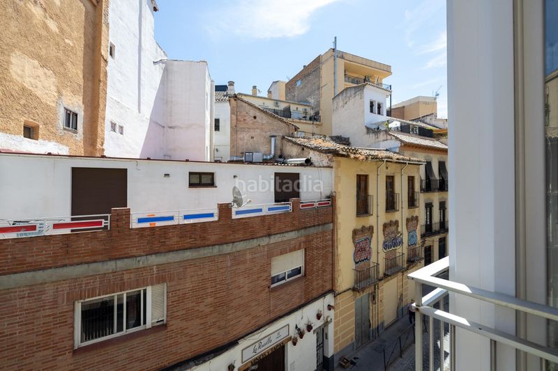 Foto 75712779-0b25-46f0-937f-17e5d59e9466. Pis amb calefacció a Centro - Sagrario Granada