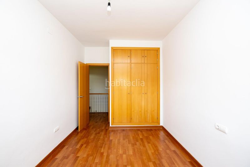 Foto ebff725e-be7d-4081-b990-bdfb7fe71896. Casa adossada amb calefacció aparcament piscina a Gabias (Las)