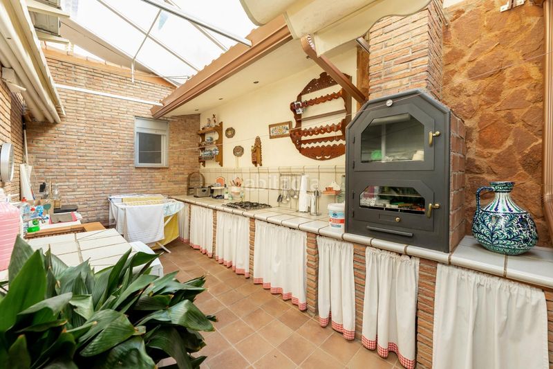 Foto 8d014b9c-387c-4b49-b59c-7779abf17928. Casa adossada amb calefacció aparcament a Lancha del Genil Granada