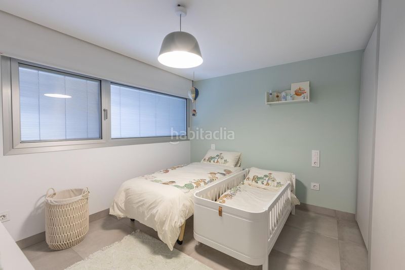 Foto e84bd7e0-6897-4764-a8c7-4fca7e2d945e. Chalet with fireplace heating parking in Parque Lagos Granada