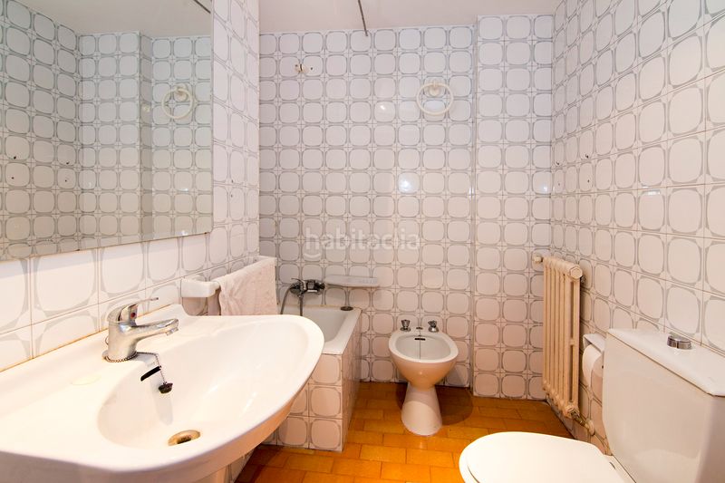 Foto 75f8728c-9c68-48d9-b8b2-4712df3f2984. Rent flat with heating in Camino de Ronda Granada