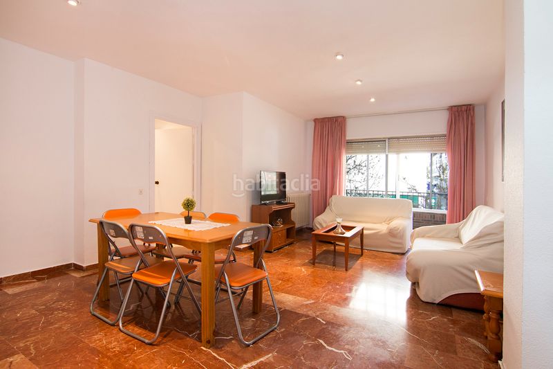 Foto 8870a7ac-a7c6-49f0-bb82-995fe022c2d2. Rent flat with heating in Camino de Ronda Granada