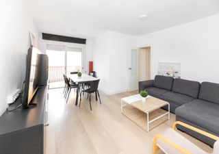 Pis a Calle Casillas de Prats