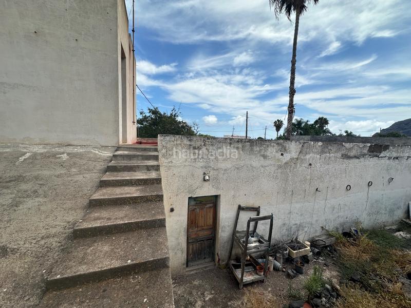 Foto d31bb0c9-e95e-47f7-8fa5-abab00925ace. Casa amb aparcament a Punta del Hidalgo San Cristóbal de La Laguna