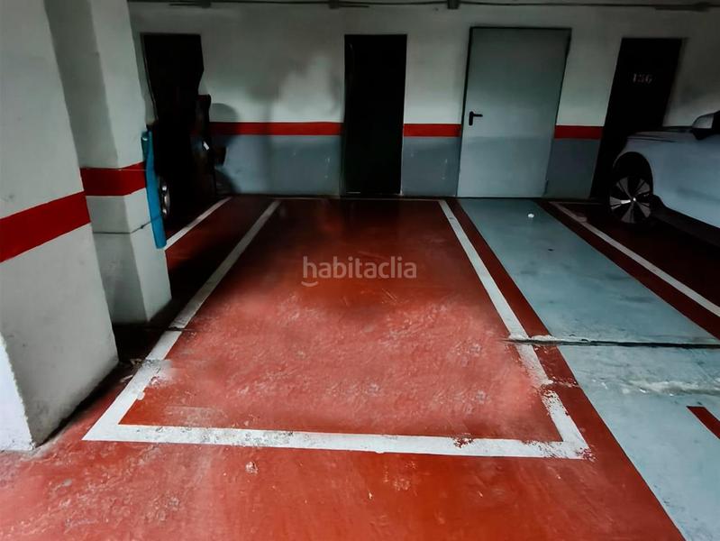 Foto ef52b1e2-ad2c-4196-8023-25b7a17070d6. Flat with parking pool in Martín Carpena - Torre del Río Málaga