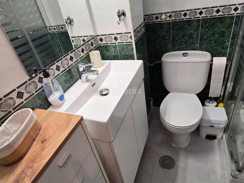 Foto 7c483be2-e1c2-4d3b-9dd5-5dac8e0e75fa. Location rez-de-chaussée avec piscine dans Montemar Torremolinos