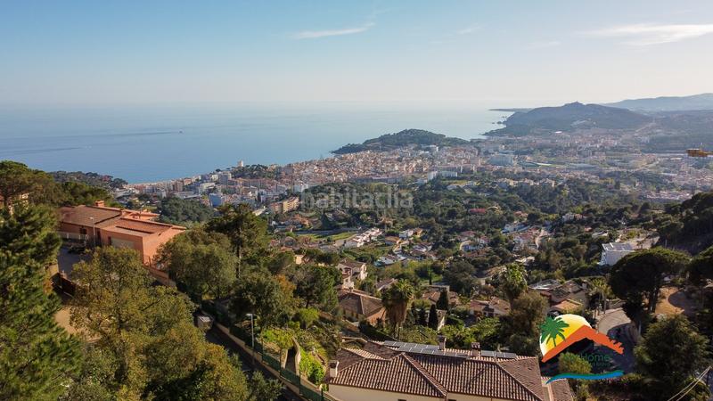 Foto 4b974bfa-46f3-4d93-886d-99d68a3f8e9f. Chalet with fireplace heating parking in Roca Grossa Lloret de Mar