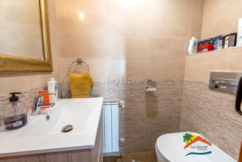 Foto ff618c49-7691-47ec-bcd0-4cd716a495ad. Chalet with fireplace heating parking in Roca Grossa Lloret de Mar