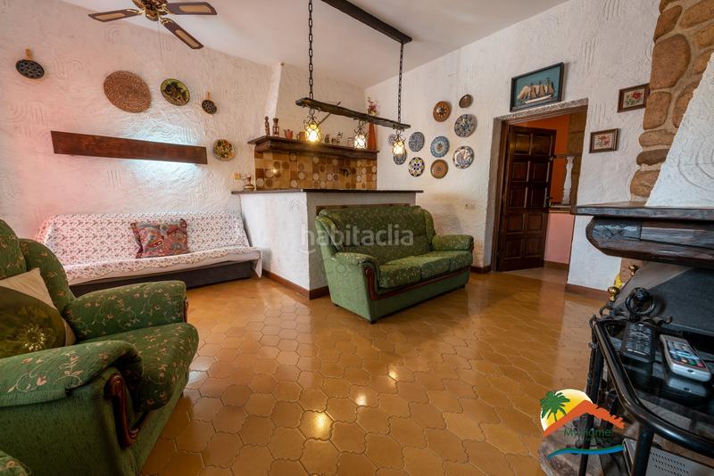 Foto 192db2b8-904c-454f-b498-76d8e58a3ad4. Chalet con camino riscaldamento parcheggio piscina in Lloret de Mar