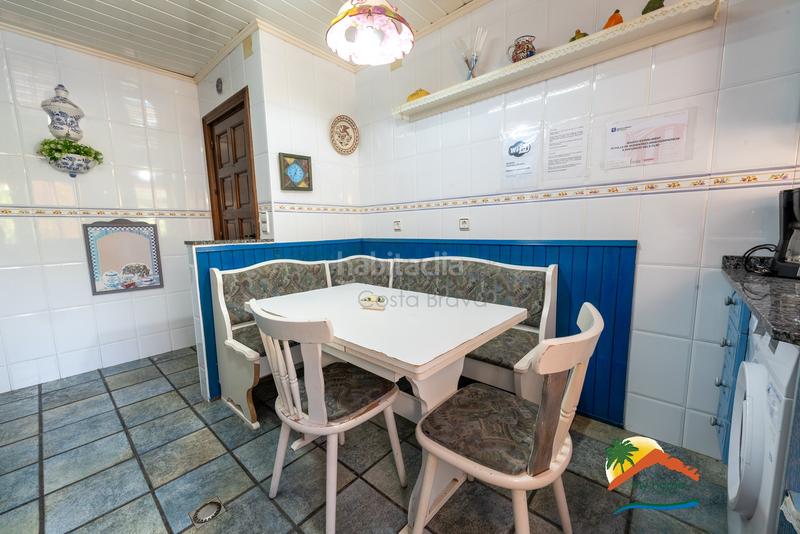 Foto 5c9fdf55-db49-44e0-8c19-7ca659514850. Chalet con camino riscaldamento parcheggio piscina in Lloret de Mar