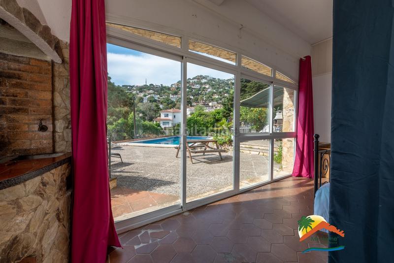 Foto 65eca0b0-82c9-4866-a39e-43b81d088c50. Chalet con camino riscaldamento parcheggio piscina in Lloret de Mar