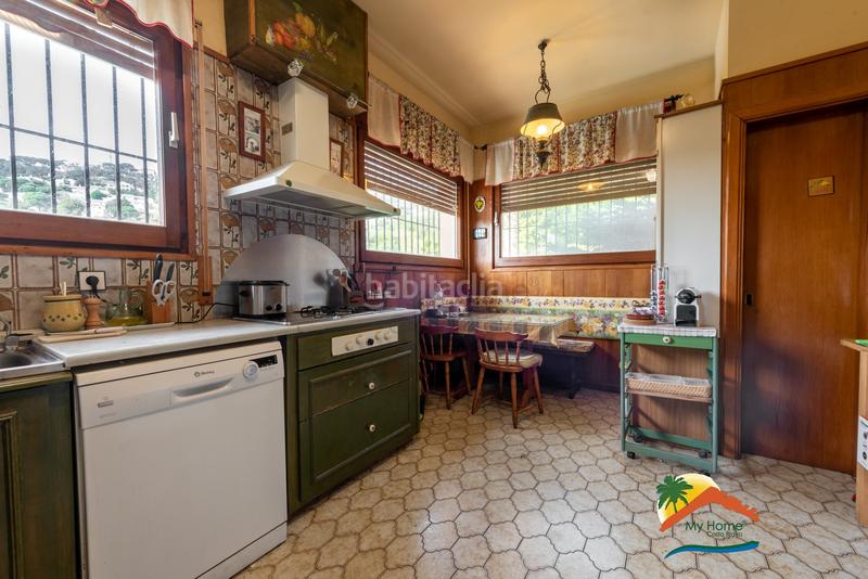 Foto f7f55312-7aac-439e-99f1-cc8f31cac1b5. Chalet con camino riscaldamento parcheggio piscina in Lloret de Mar