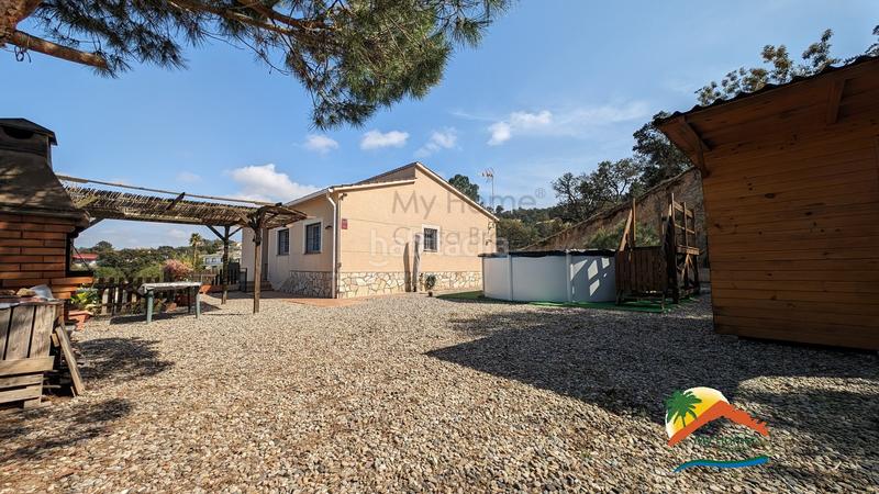 Foto d89862e9-9aad-4011-ad2b-ec9cff87092b. Maison avec chauffage parking piscine dans Montbarbat Maçanet de la Selva