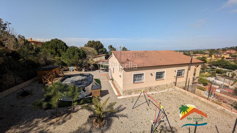 Foto f7253cc6-4f71-44fe-86b3-98a2ba3ce51e. Maison avec chauffage parking piscine dans Montbarbat Maçanet de la Selva