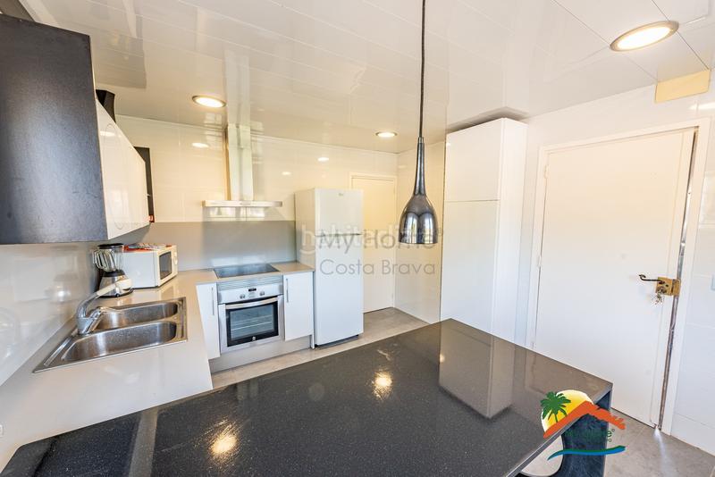 Foto 5d87bad8-ad01-4508-a97d-5227d5c86611. Casa bonita casa con garaje en los pinares, . en Lloret Verd - Els Pinars Lloret de Mar