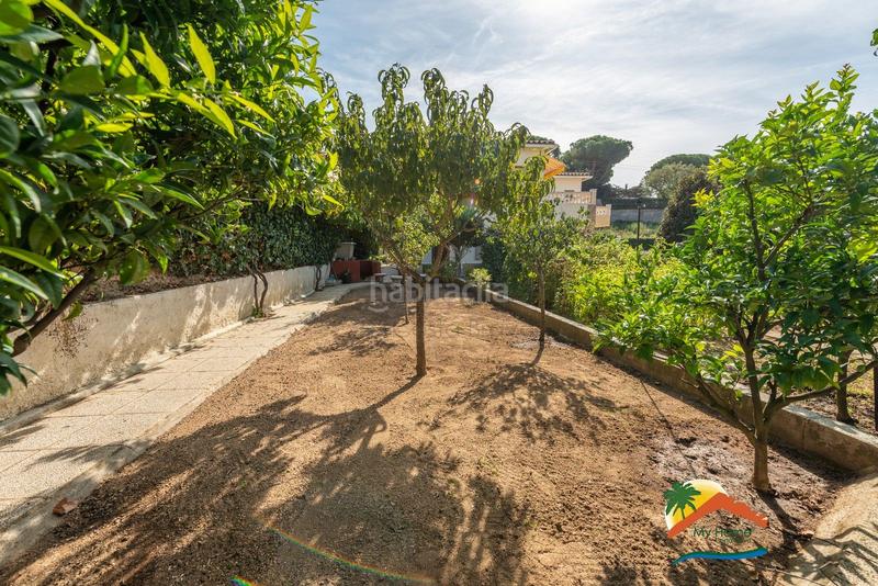 Foto 05829b60-16f9-4322-9937-724842c4b107. Chalet with parking pool in Roca Grossa Lloret de Mar