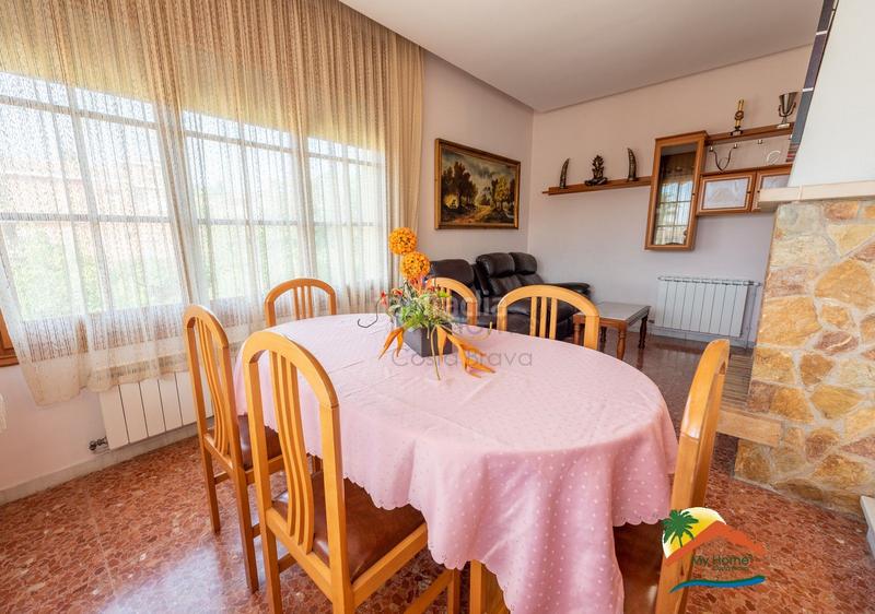 Foto c4f86b3d-c288-44c1-a43c-550545da4f1f. Chalet with parking pool in Roca Grossa Lloret de Mar