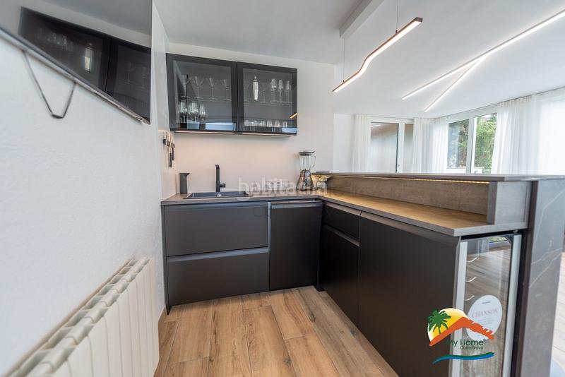 Foto 26c67e33-13da-42d1-8b5e-e97e2b7863c1. Chalet avec parking piscine dans Canyelles Lloret de Mar