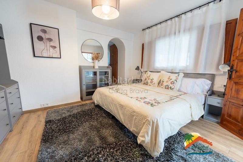 Foto 36e91ee6-cbae-436b-8e2d-e16a18cc7f1f. Chalet avec parking piscine dans Canyelles Lloret de Mar