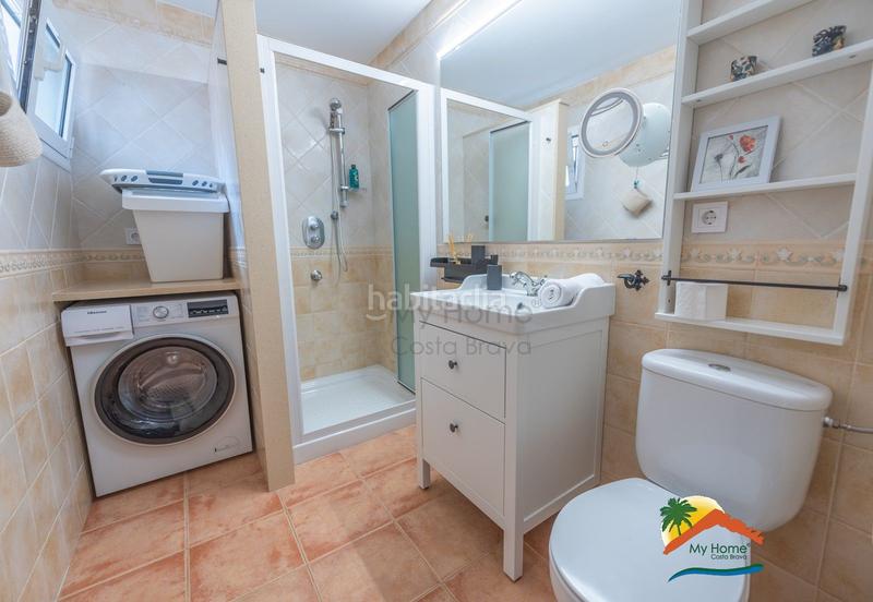 Foto 842e9045-eb03-4d05-9dc0-172595dcef9d. Chalet avec parking piscine dans Canyelles Lloret de Mar