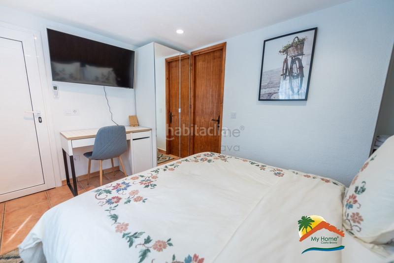 Foto 8f4218c1-06a8-4187-967b-aaedcb52f31e. Chalet avec parking piscine dans Canyelles Lloret de Mar