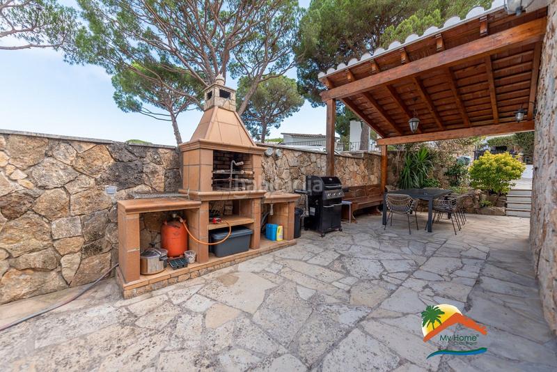 Foto eb1972df-449b-4f75-bd78-9d7801b94db9. Chalet avec parking piscine dans Canyelles Lloret de Mar