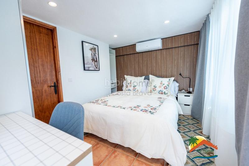 Foto f62e72c9-fd55-4bfa-90d4-72cef9fdf7d7. Chalet avec parking piscine dans Canyelles Lloret de Mar