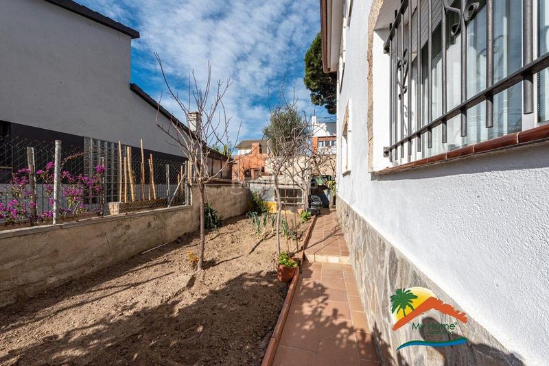 Foto 21b3f05c-8f32-43a6-88e4-cd612208f254. Haus mit parking pool in Santa Clotilde Lloret de Mar