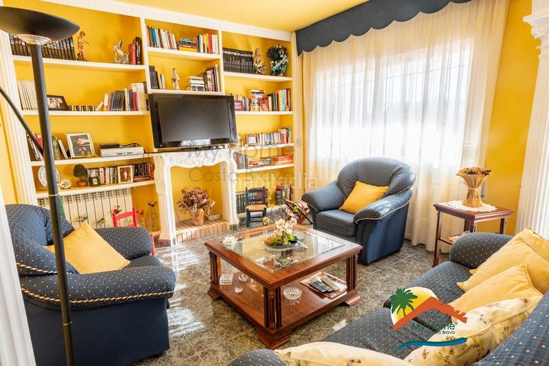 Foto 72f87b5c-225b-4bf7-967f-885d9c253497. Haus mit parking pool in Santa Clotilde Lloret de Mar