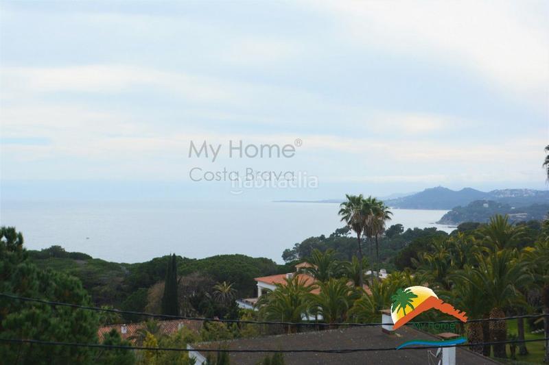 Foto 88ea46a1-a689-426d-bba4-3bd2baac38da. Xalet amb xemeneia aparcament piscina a Montgoda Lloret de Mar