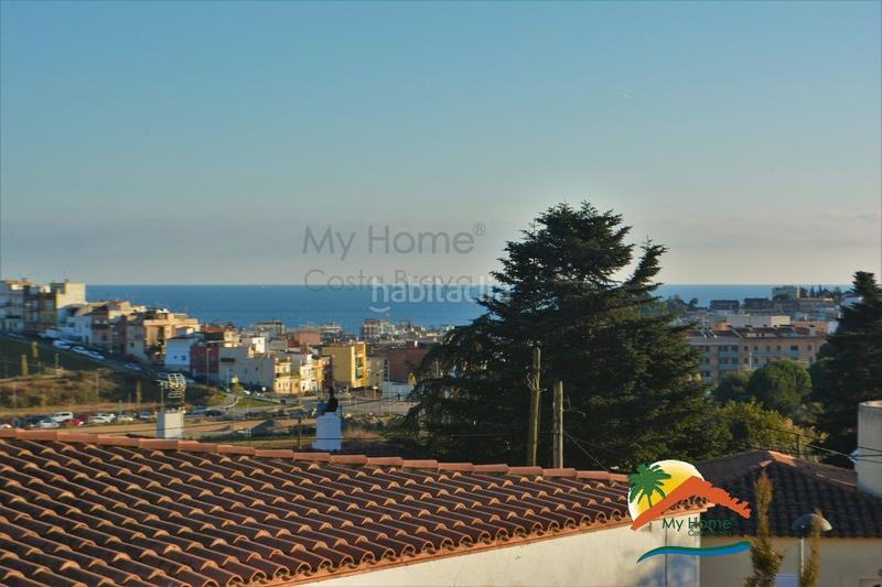 Foto 2986d12a-1f4f-4fa2-9318-fe9fd3695656. Casa amb aparcament piscina a residencial Blanes - vistamar Blanes