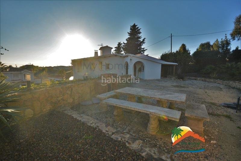 Foto dfb66438-6e30-4f13-9400-ac4c30511ad3. Casa amb aparcament piscina a residencial Blanes - vistamar Blanes