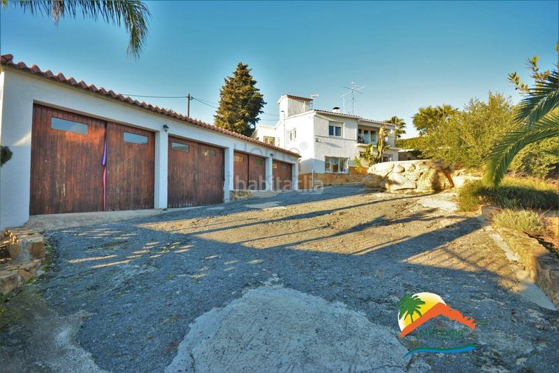 Foto eb09583c-91ab-4ff7-8877-eb63e1d190c6. Casa amb aparcament piscina a residencial Blanes - vistamar Blanes