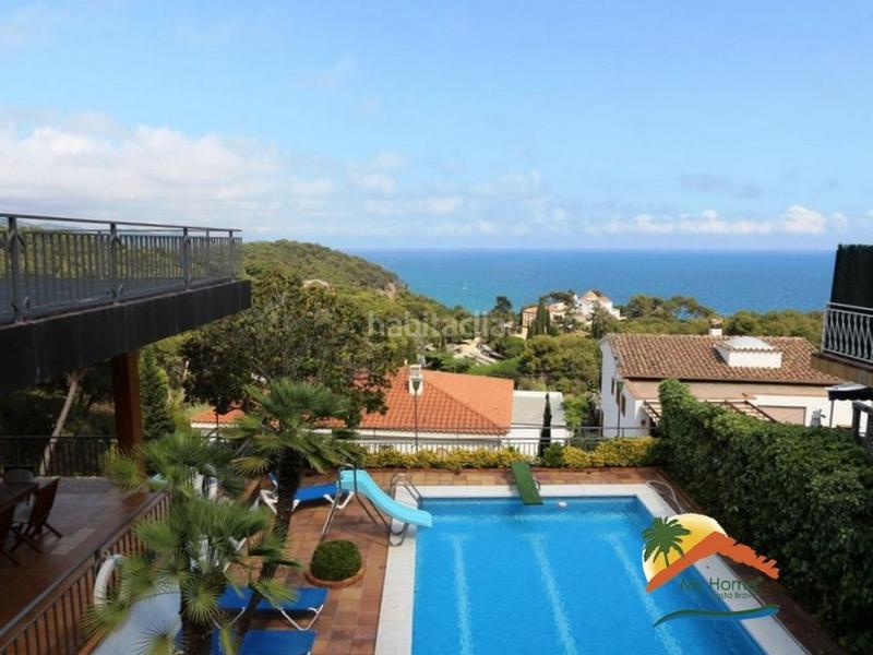 Foto 01bba067-f959-4175-8d3d-900a5e09fff5. Casa  con vistas al mar, piscina y garaje. santa cristina en Blanes