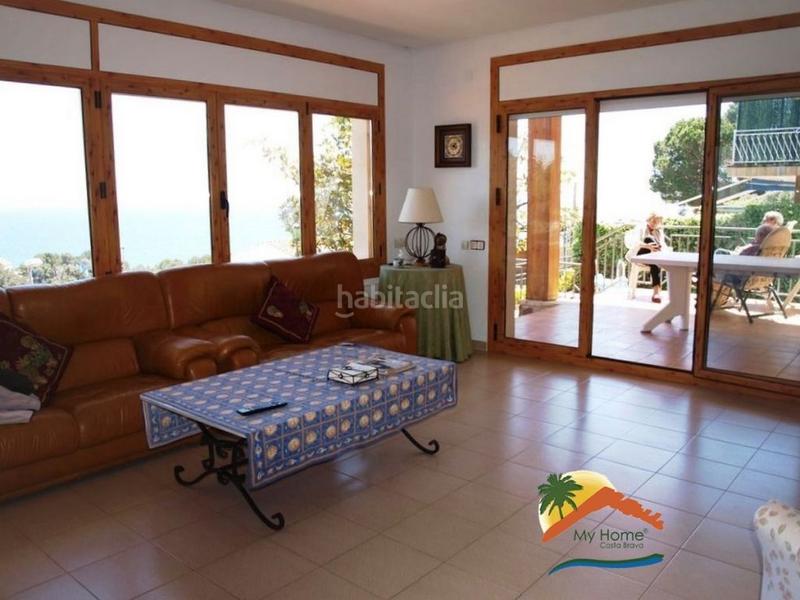 Foto 6c3464d0-6951-46e9-bc83-6f9f7b0f996c. Casa  con vistas al mar, piscina y garaje. santa cristina en Blanes