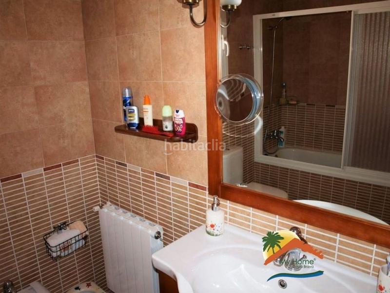 Foto a4e8a79d-2bb1-42b9-9fbc-ff7006010a21. Casa  con vistas al mar, piscina y garaje. santa cristina en Blanes