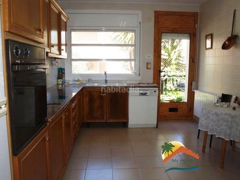 Foto d325a37d-72a8-4a15-8cb7-f51ef39e960a. Casa  con vistas al mar, piscina y garaje. santa cristina en Blanes