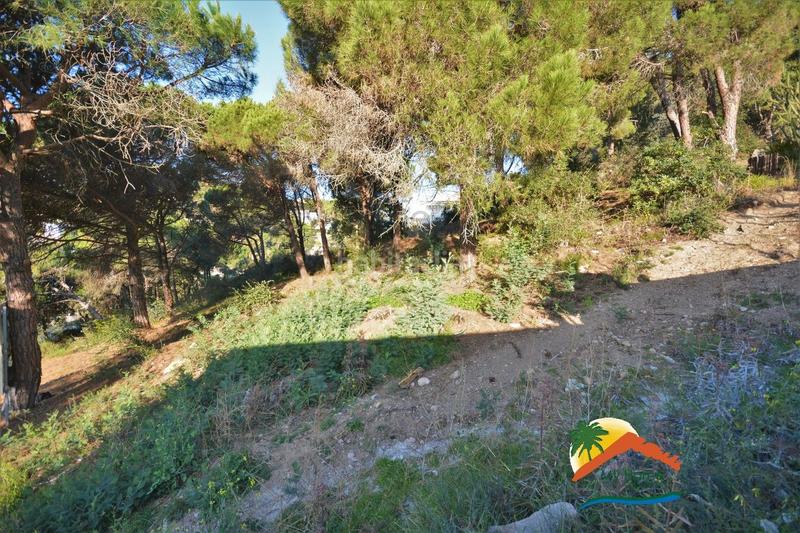 Foto 0c2e6fff-e5e3-4695-a440-3a51f31e81fc. Terreno residenziale in carrer migjorn 4 in Roca Grossa Lloret de Mar