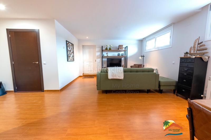 Foto 4f5e740b-f1f2-477a-aeb7-19870fe874f6. Chalet with fireplace heating parking pool in Lloret Verd - Els Pinars Lloret de Mar