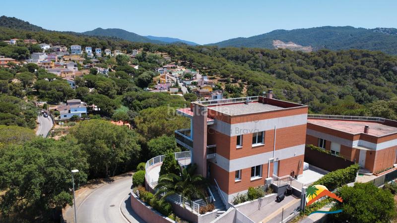 Foto a382d121-d3a7-4b2b-b367-4b33999bf883. Chalet with fireplace heating parking pool in Lloret Verd - Els Pinars Lloret de Mar