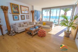 Appartement  Passeig de camprodon i arrieta. R02489 moderno piso con 2 parkings y totalmente amueblado en pri