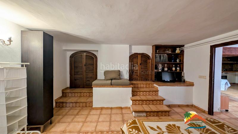 Foto d7415365-f0a0-40a3-a4e7-7eb1e9ba702d. Casa amb xemeneia calefacció aparcament piscina a Lloret de Mar