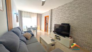 Piso en Fenals. R02500 gran piso de 3 habitaciones a 7 minutos de la playa de fe