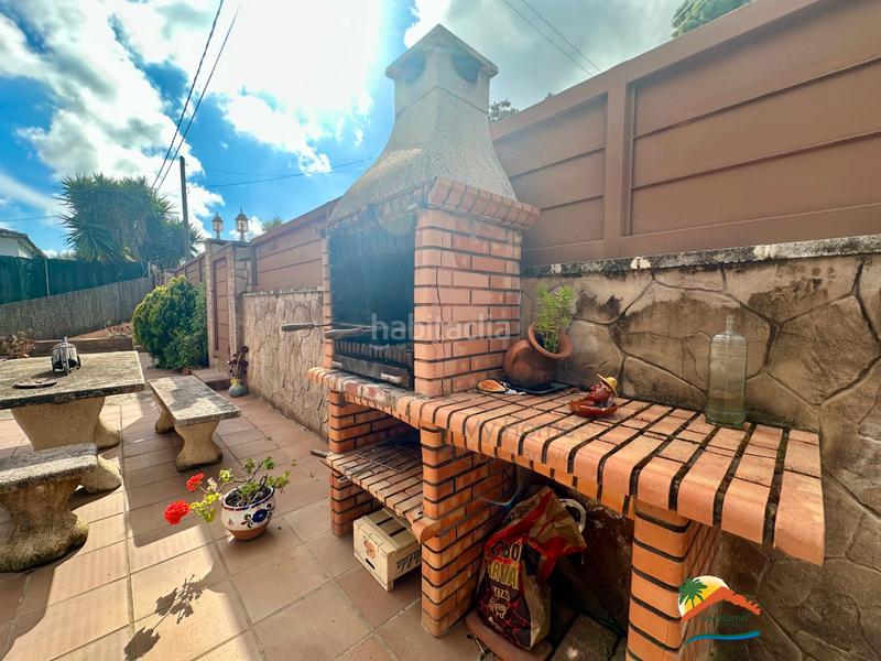 Foto a30e514d-98b9-4874-83fb-68445f0449f1. Casa amb xemeneia calefacció aparcament a Aiguaviva Parc Vidreres