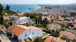 Xalet a Santa Cristina-Sant Francesc. R02532 gran casa con vistas espectaculares al mar y piscina en m